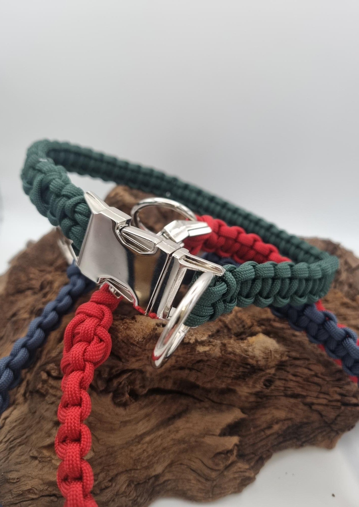 Halsband aus Paracord mit hochwertigem Alumaxx-Klickverschluss