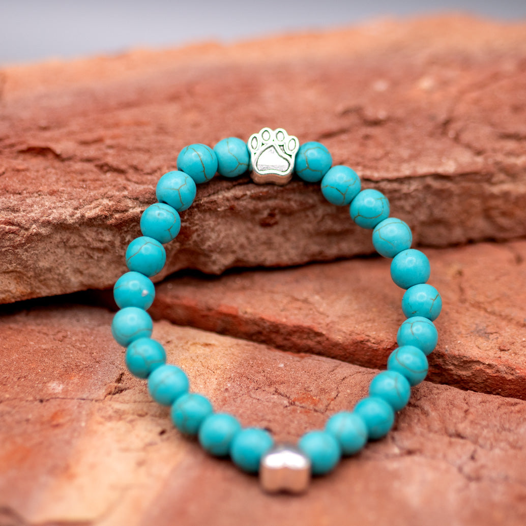 Nickelfreies Armband für Hundeliebhaber aus 8mm (Natur)perlen